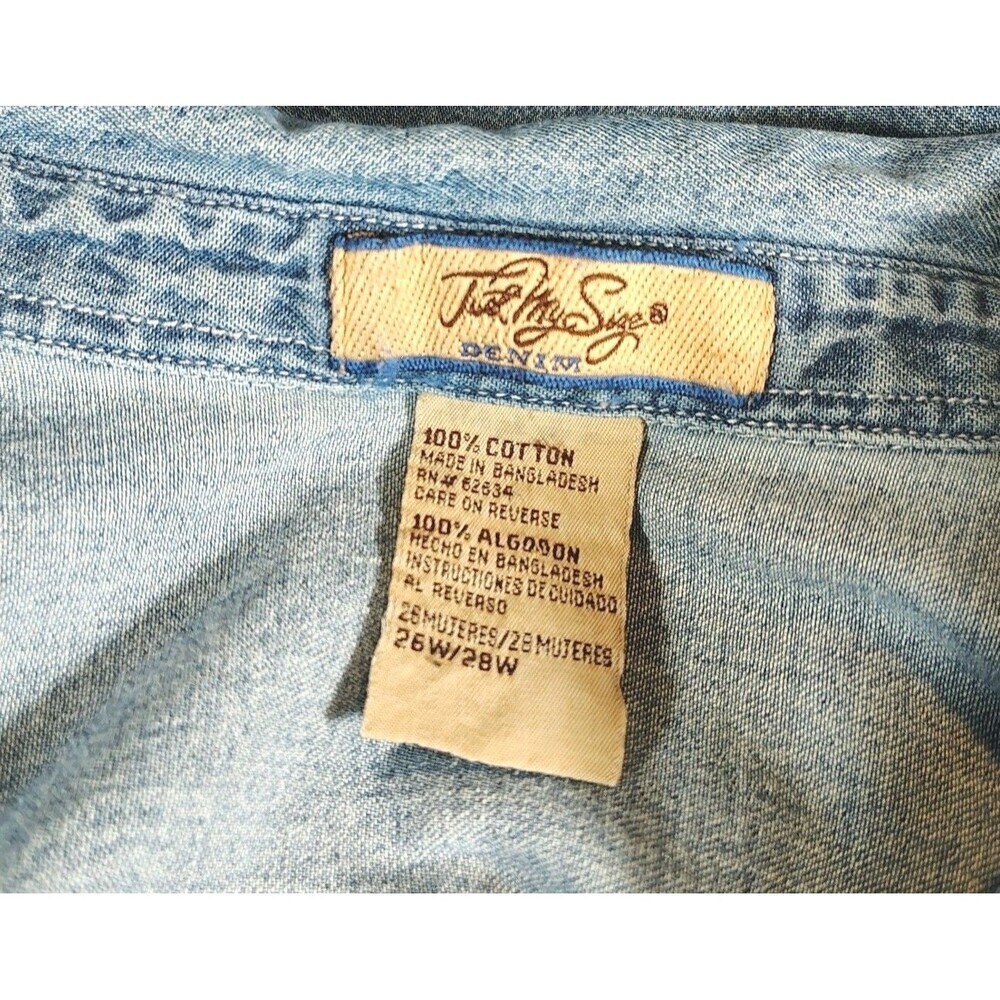 Vintage Womens Bear Embroidered Denim Shirt Size 26/28W Blue 90s Grandmacore - Picture 3 of 8